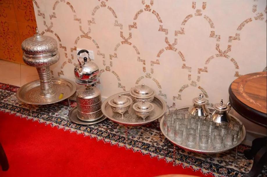 Hotel Al Amal ティーズニート エクステリア 写真